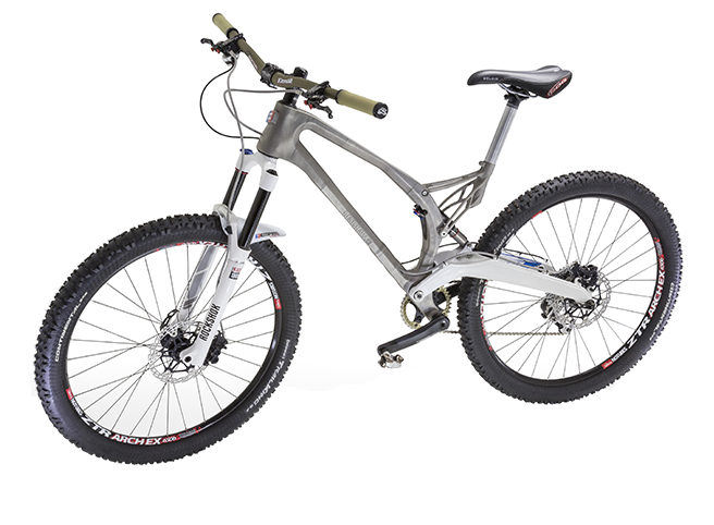 Complete bike with 3D printed titanium alloy frame and seat post bracket