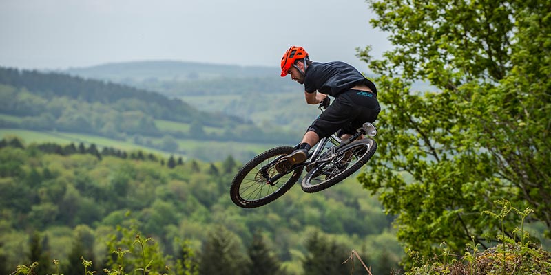Robotic bike jump