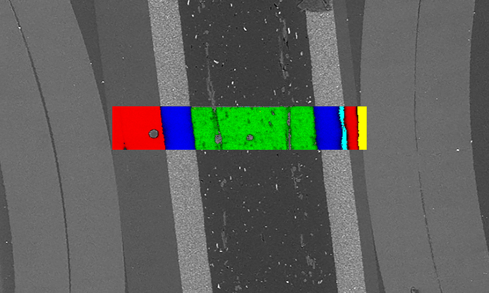 Imagem sobreposta do MEV Raman do cartão de identificação