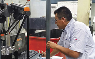 Equator bei Tremec Mexico