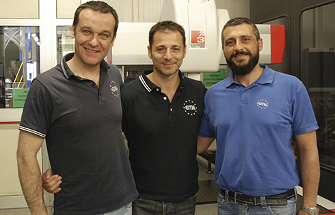 Vittorio Caggiano, Marco Iannuzzi and Maurizio Rullo in EMA’s metrology room