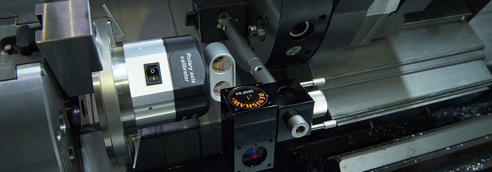 Calibration on a machine tool with the XR20-W rotary axis calibrator