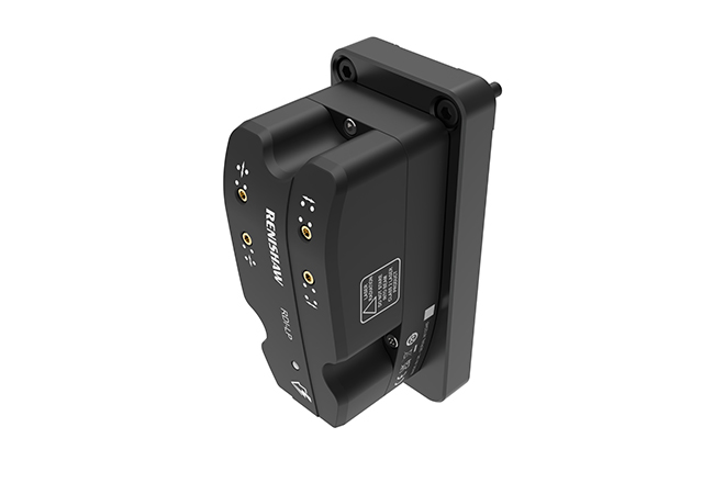 15 mm DI periscope set up, with one DI detector head, on white background